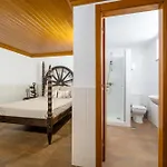 Rosa Retreat By Portugal Portfolio Villa Estoril