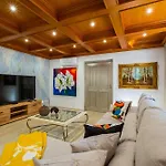 Villa Rosa Retreat By Portugal Portfolio Estoril